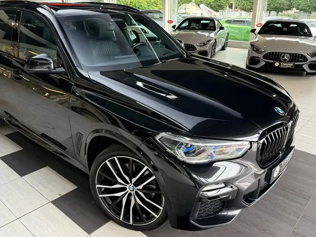 BMW X5 view 5