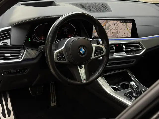BMW X5 view 12