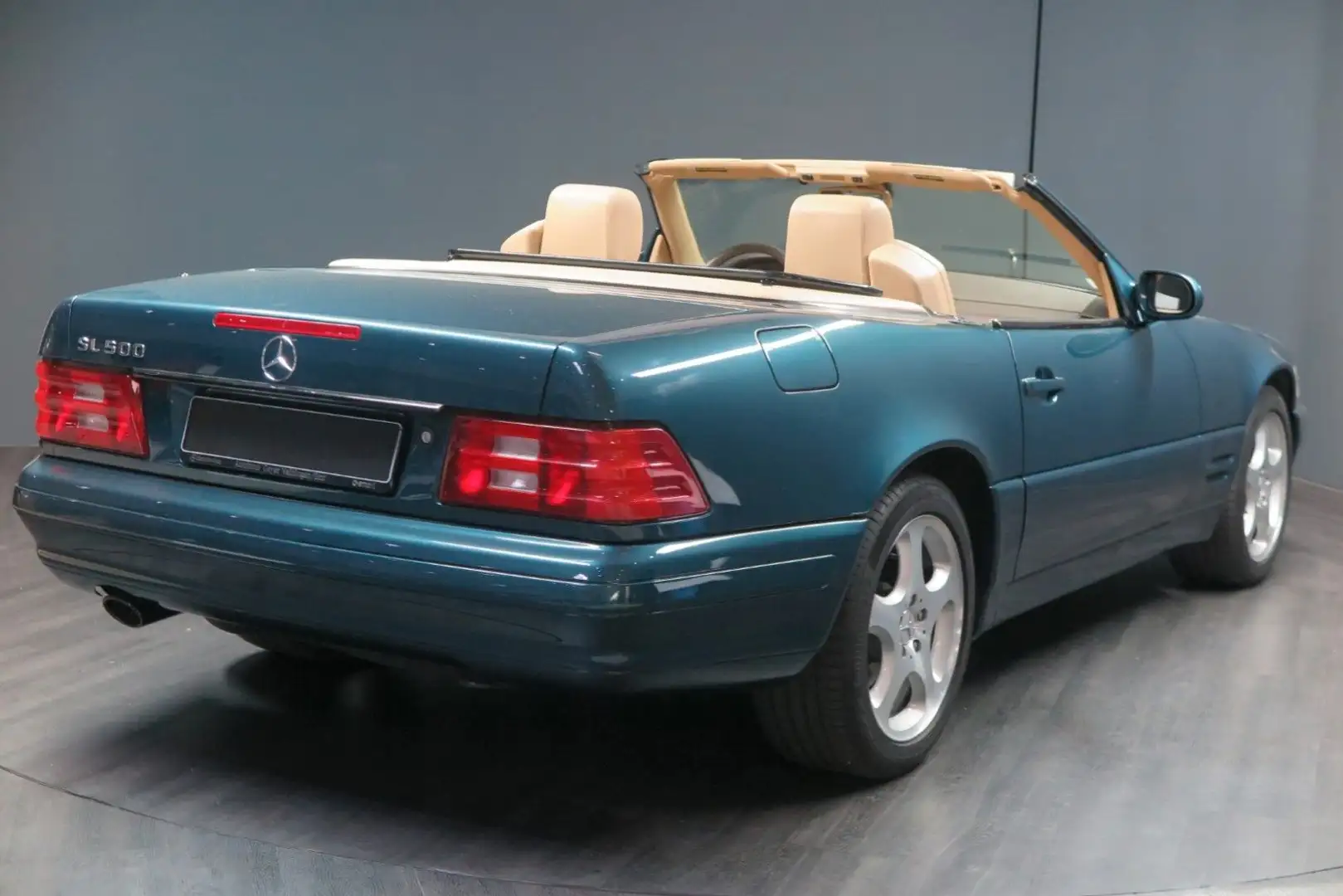 Mercedes-Benz SL 500 Circongrün!! Dach grün, nur 27tkm, Mopf2 Зелений - 2