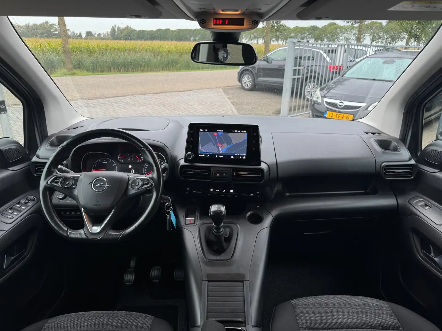 Opel Combo Tour 1.2 Turbo L2H1 Edition 7p. TREKHAAK / CAMERA Grijs - 2