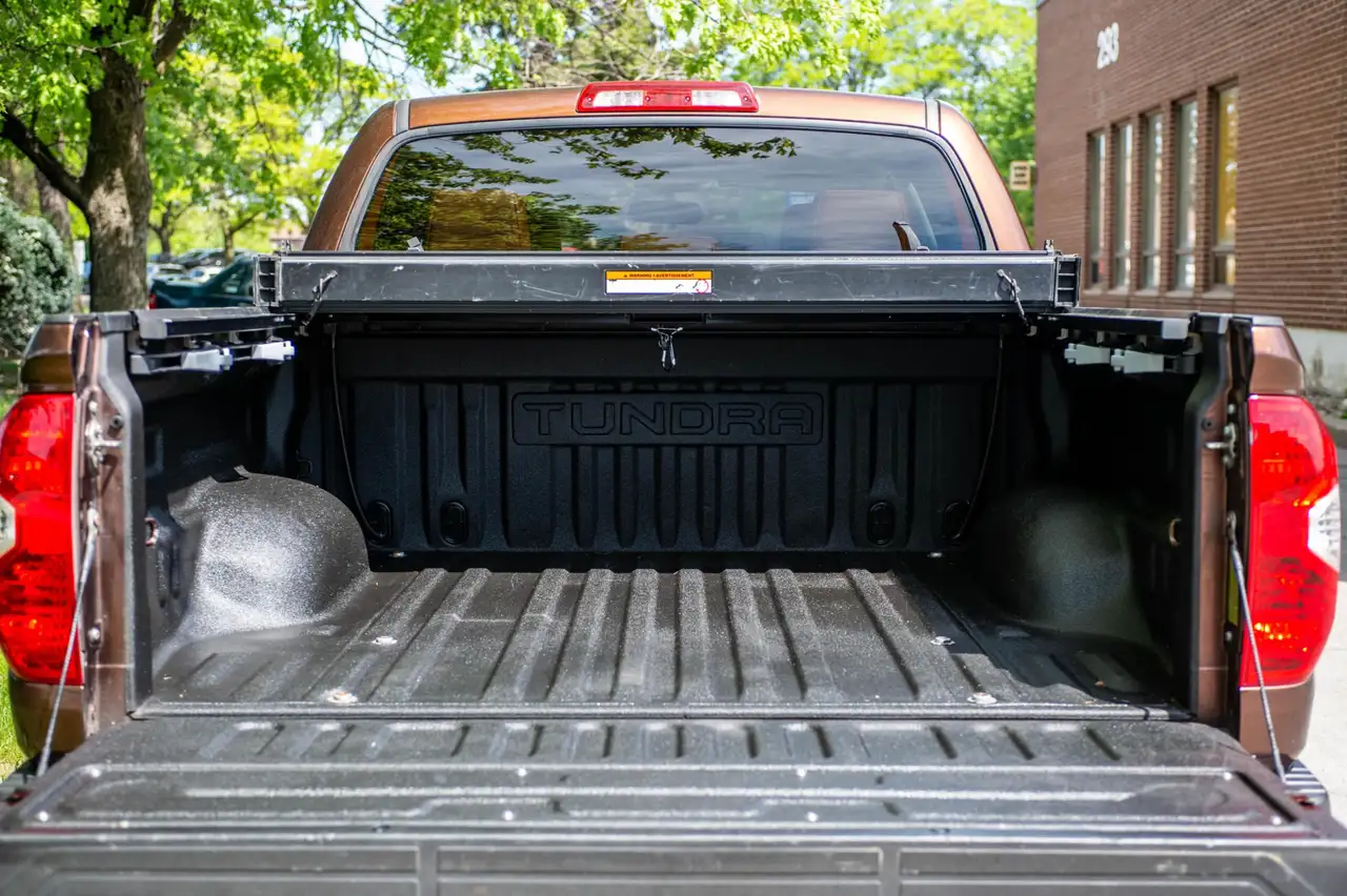 Toyota Tundra photo Toyota Tundra