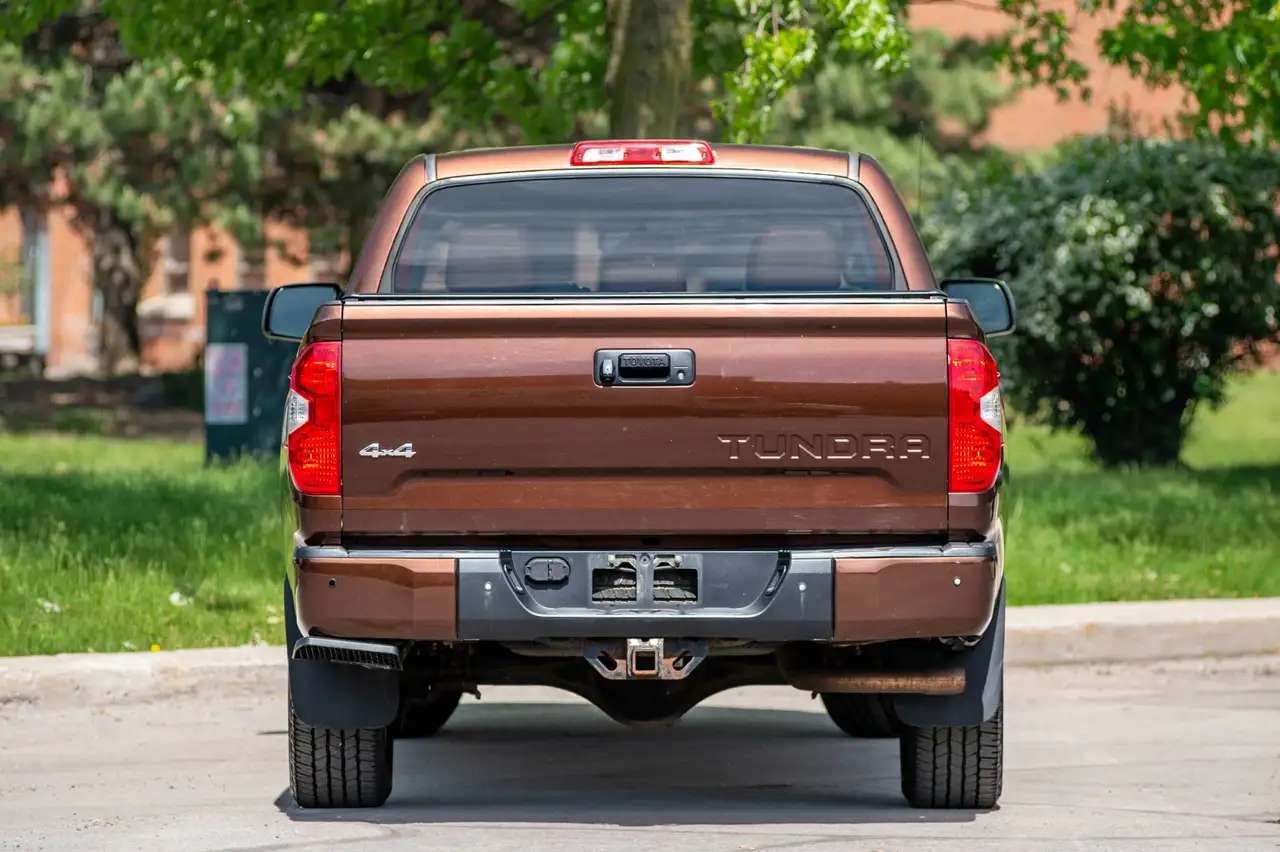 Toyota Tundra photo Toyota Tundra