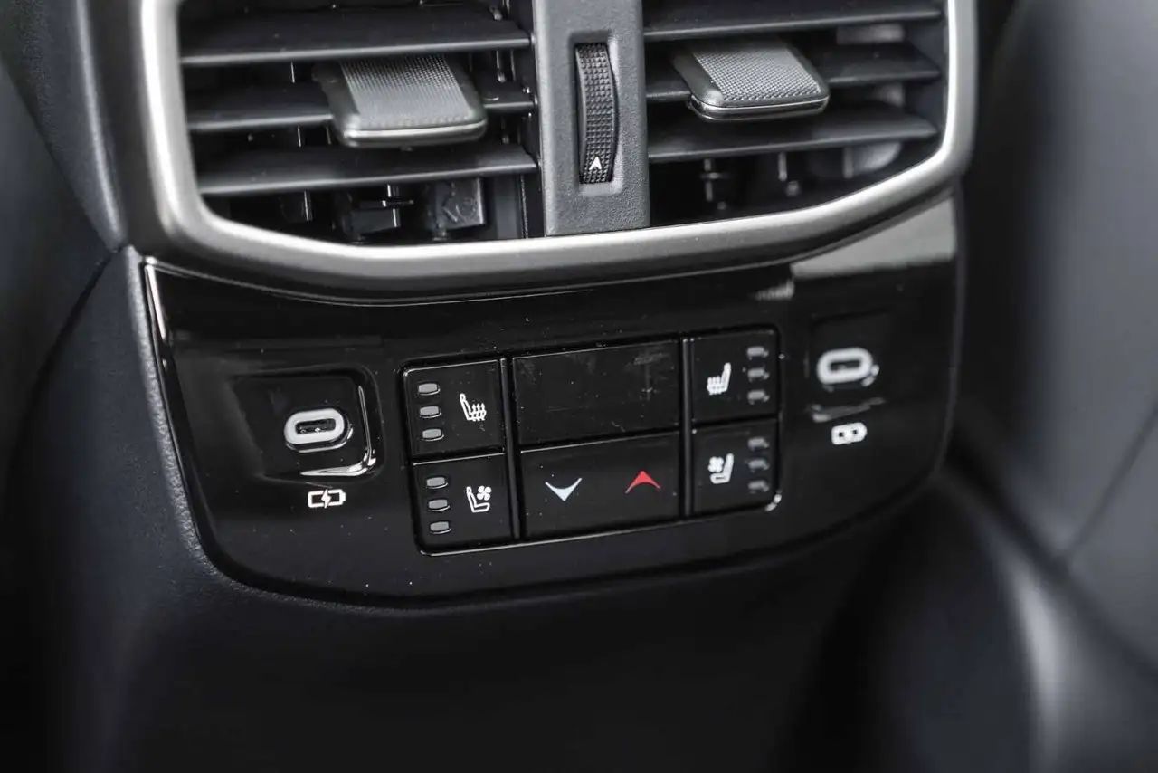 Lexus RX photo Lexus RX