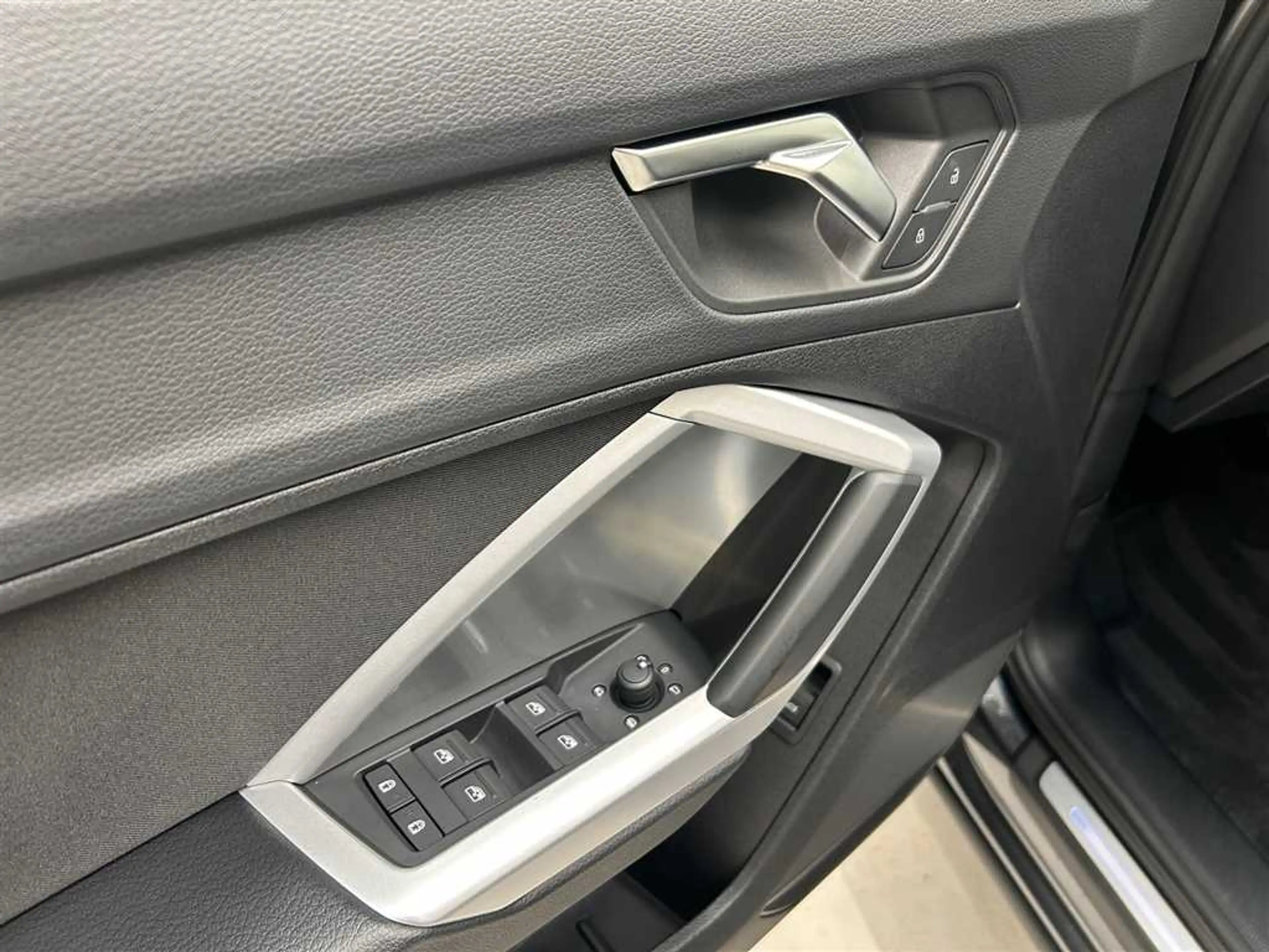 Audi Q3 Sportback S line 35 1.5 TFSI S-tronic — photo 15