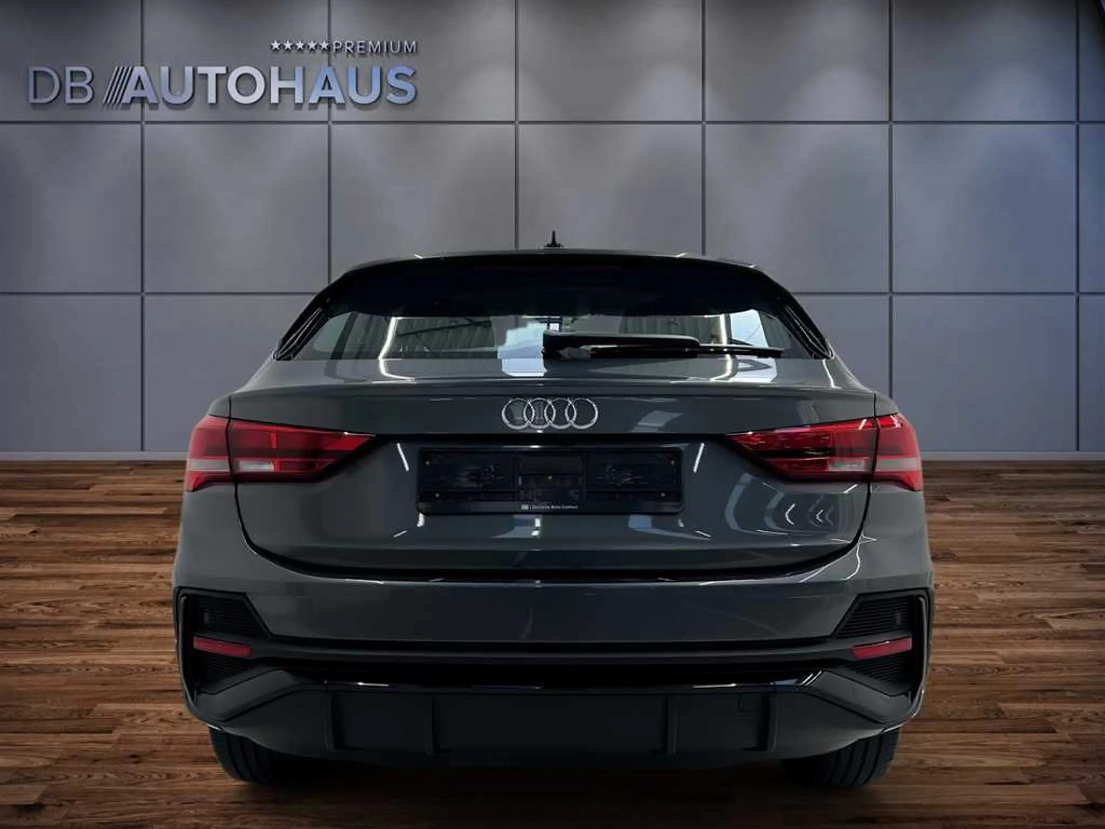 Audi Q3 Sportback S line 35 1.5 TFSI S-tronic — photo 5