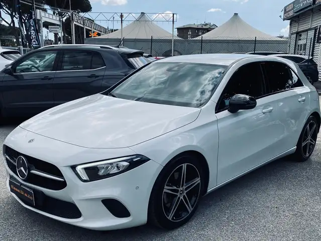 Mercedes-Benz A 180 Premium **POSS. PACK NIGHT** VED. NOTE