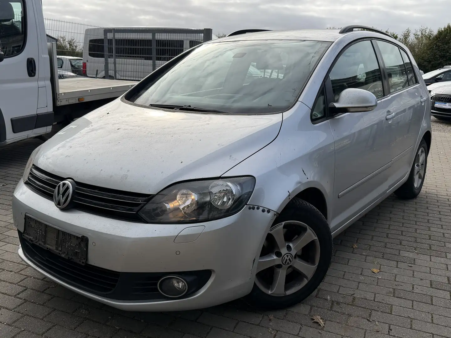 Volkswagen Golf Plus 2.0 TDI Comfortline Navi Klima Temp Sitzhzg Grau - 1