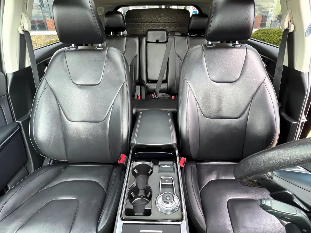 Ford Edge снимка Ford Edge