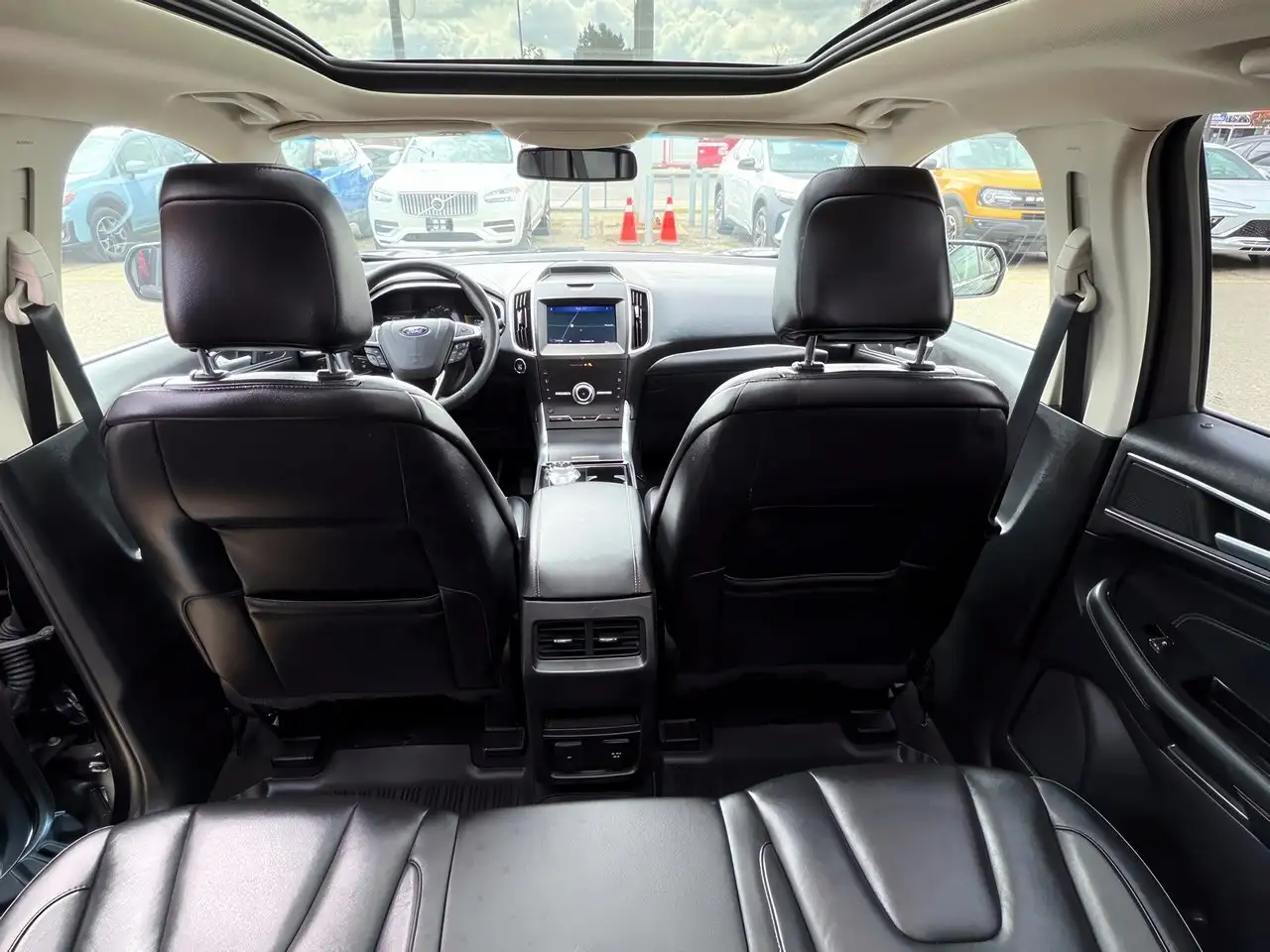 Ford Edge снимка Ford Edge