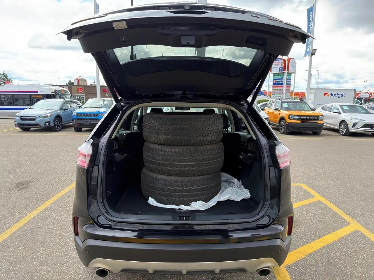 Ford Edge снимка Ford Edge