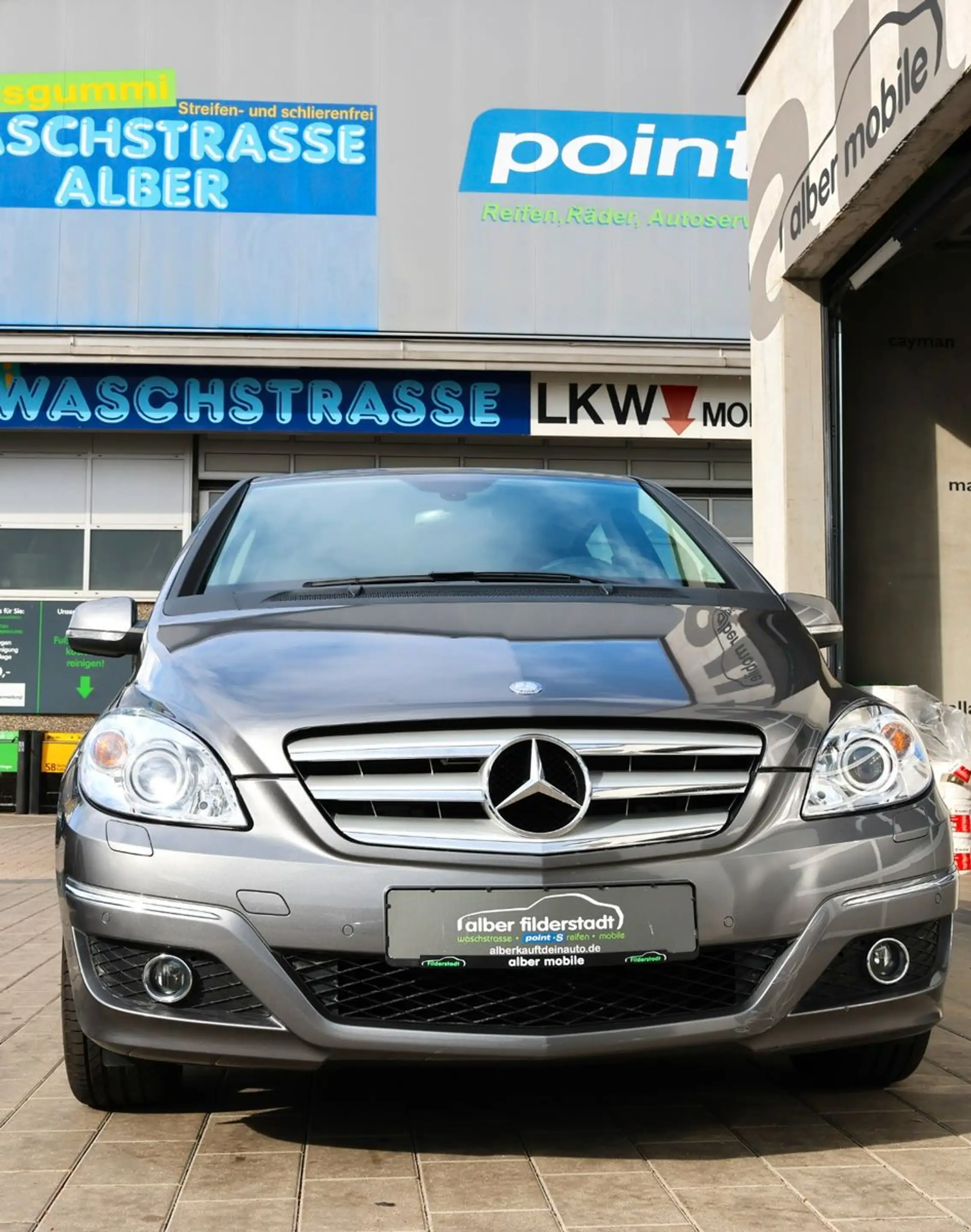 Mercedes-Benz B 200 1HAND,AHK,PDC,TEMP,SHZ — photo 2