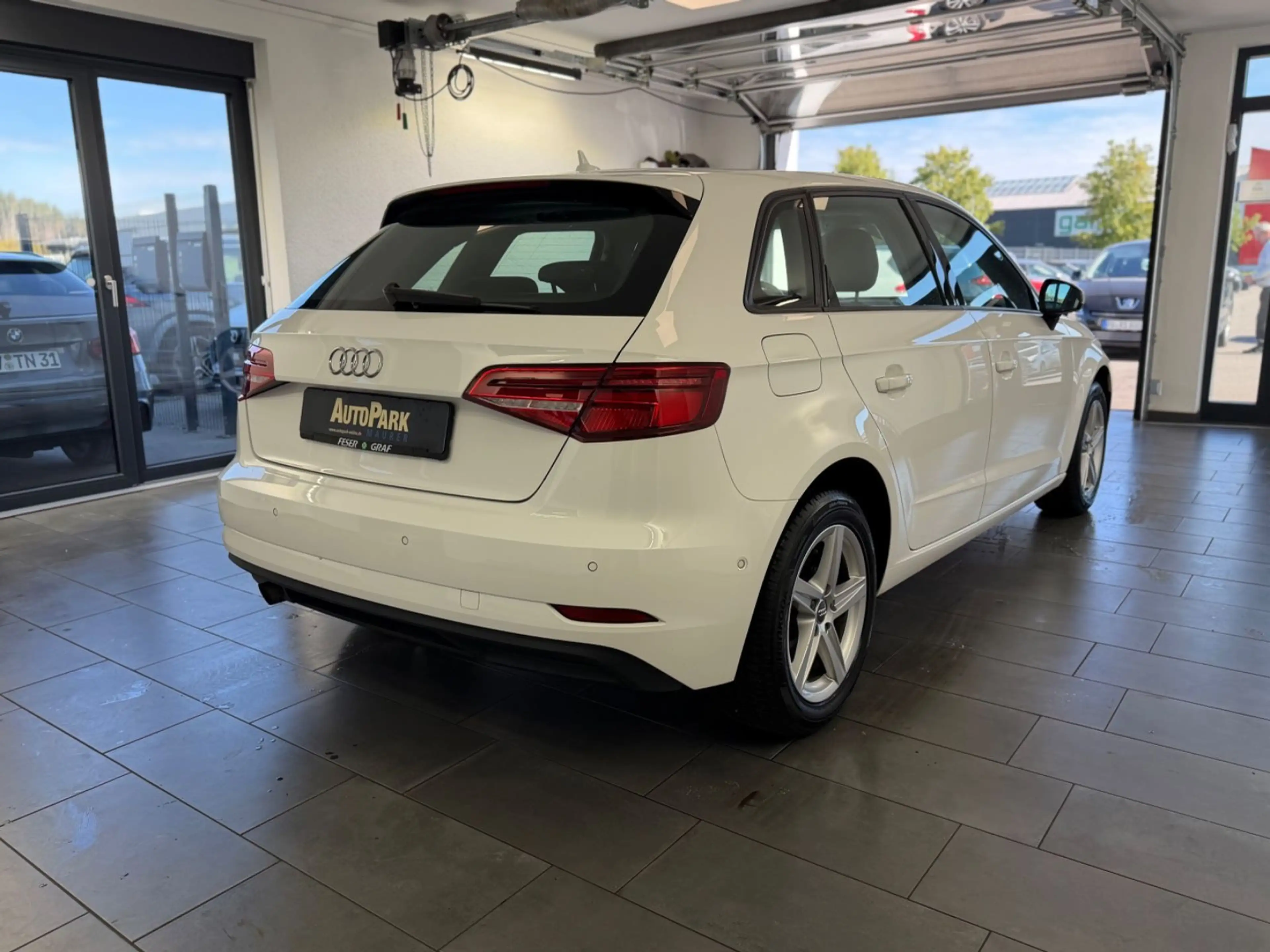 Audi A3 Sportback — photo 6