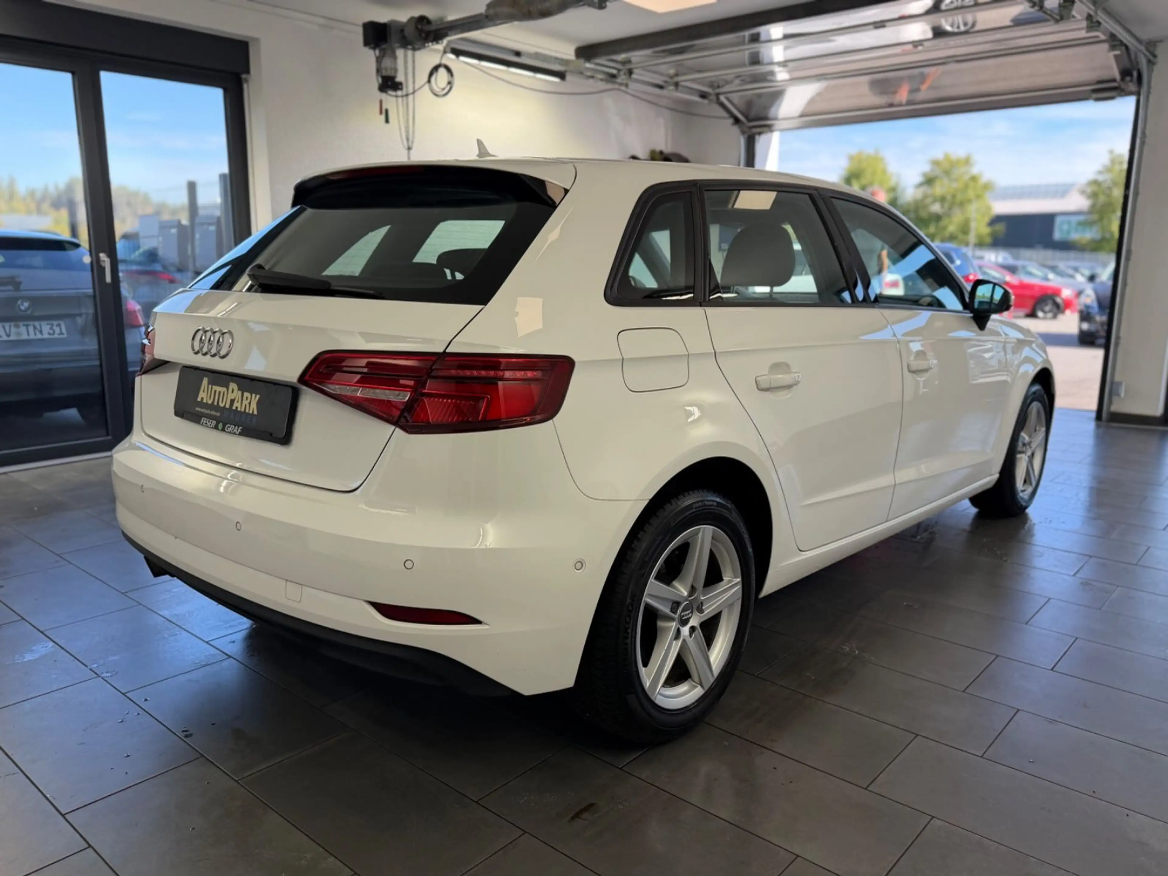 Audi A3 Sportback — photo 5