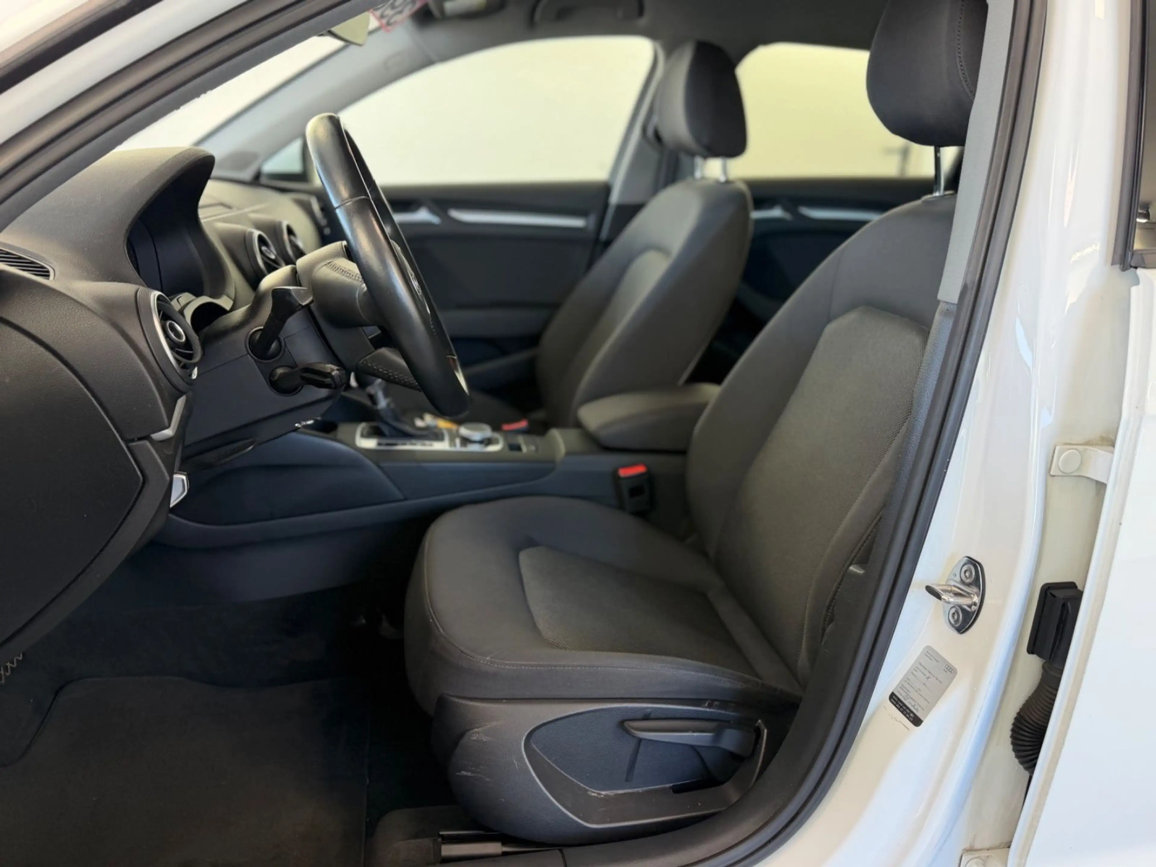Audi A3 Sportback — photo 10