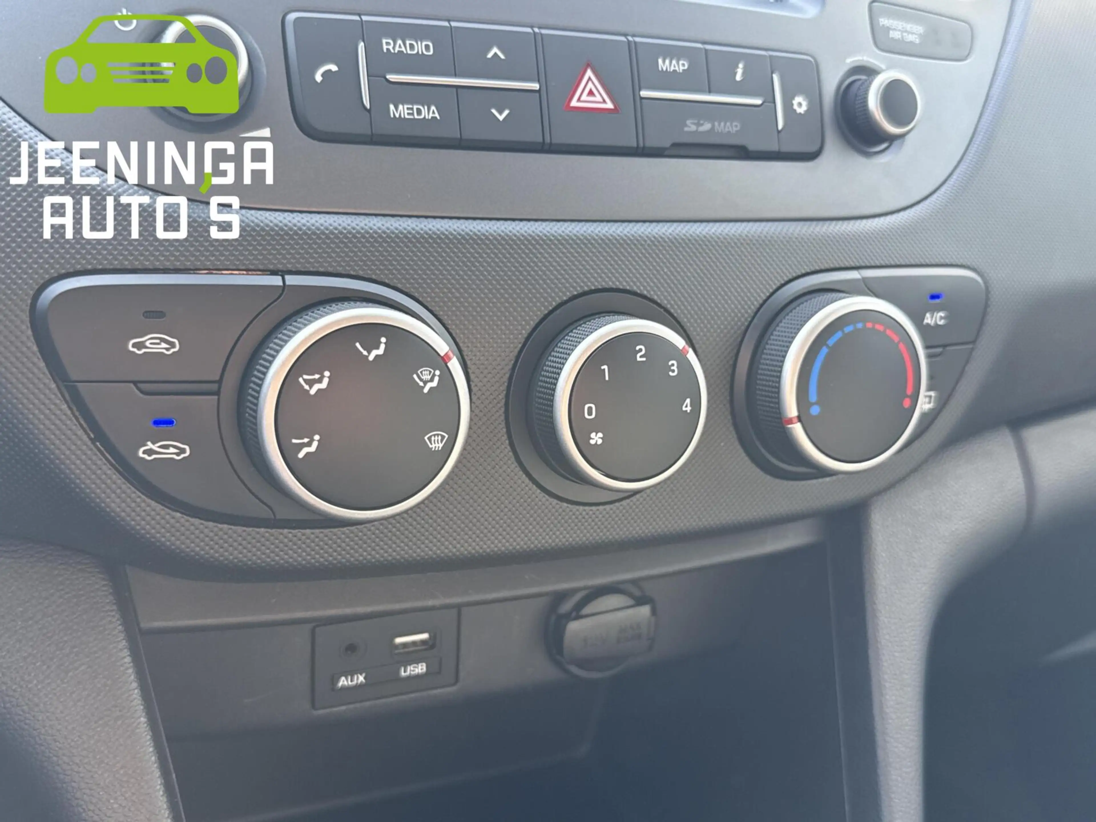 Hyundai i10 1.0i Comfort|Airco|Navi|PDC — photo 13