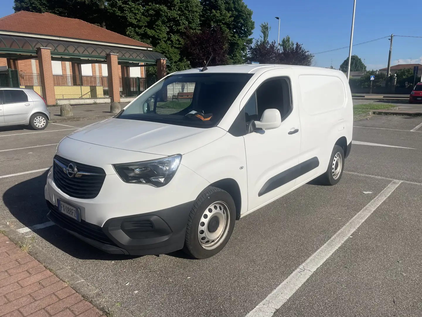 Opel Combo Cargo XL 1.6 Diesel 100CV S&S PL 950kg Edition - 1