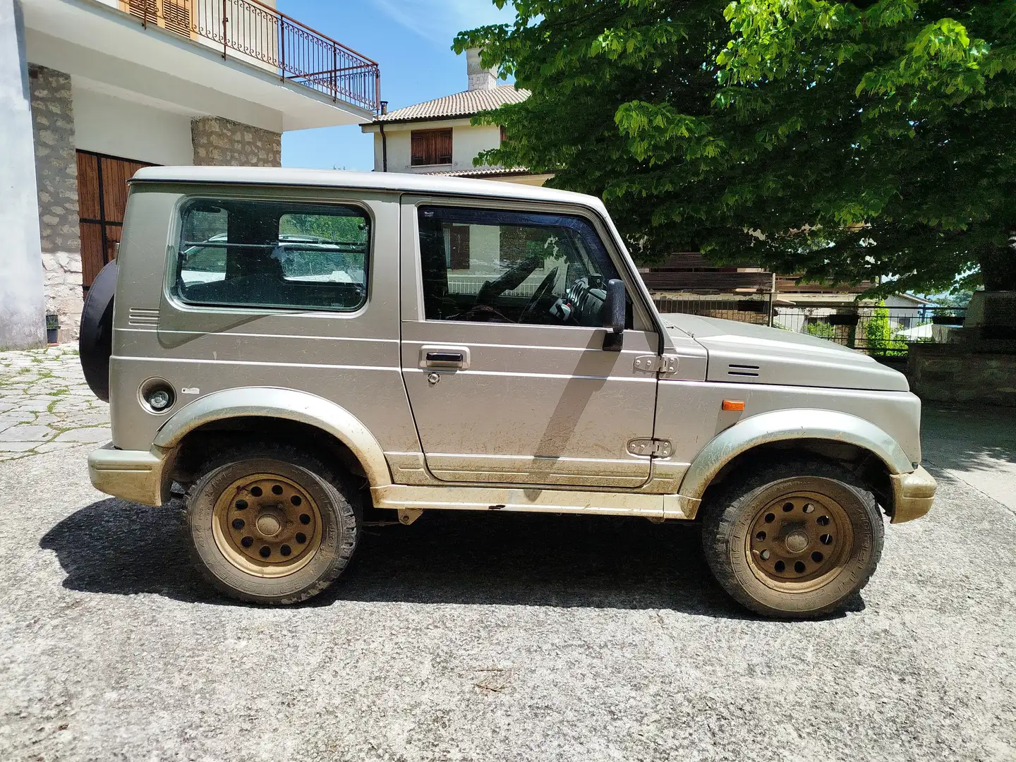 Suzuki Samurai Samurai Berlina 1.9d De Luxe Silber - 1