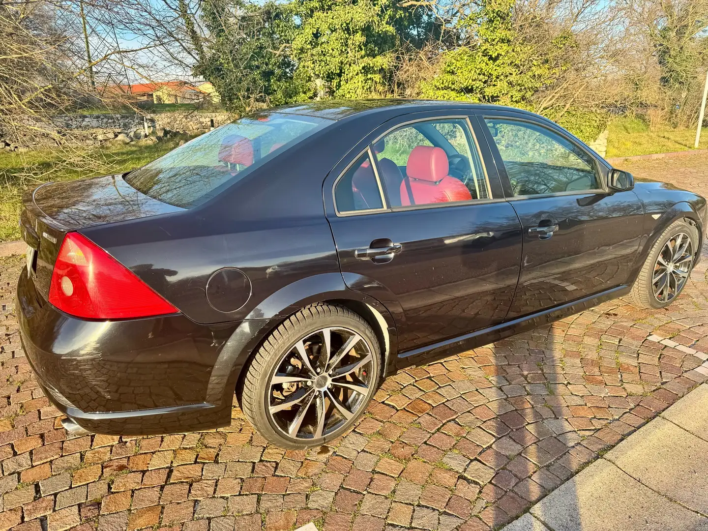Ford Mondeo 5p 3.0 V6 ST 220 - 2