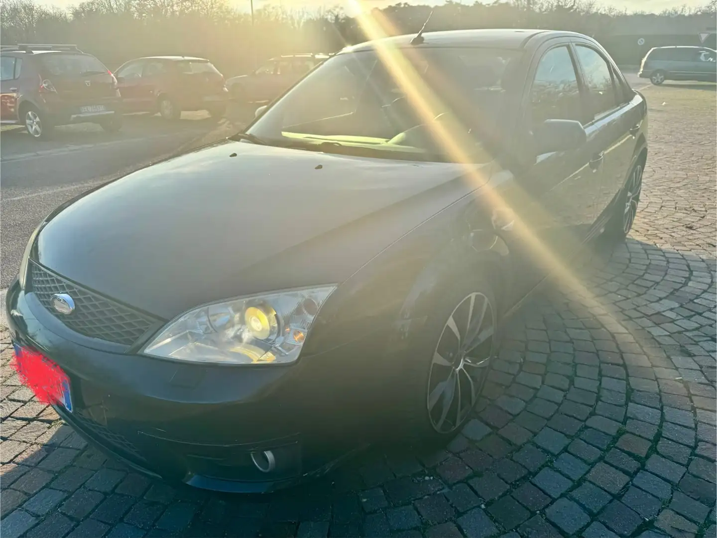 Ford Mondeo 5p 3.0 V6 ST 220 - 1