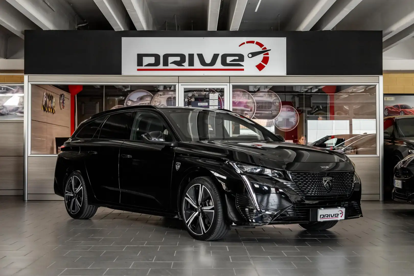 Peugeot 308 1.2 puretech t GT s&s 130cv eat8 Nero - 1