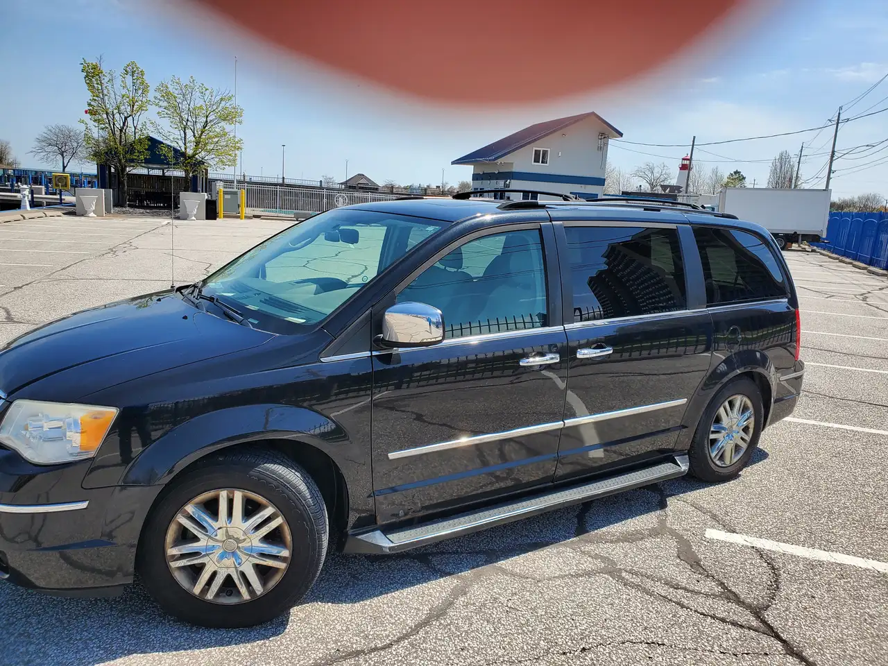 2010 Chrysler Town & Country