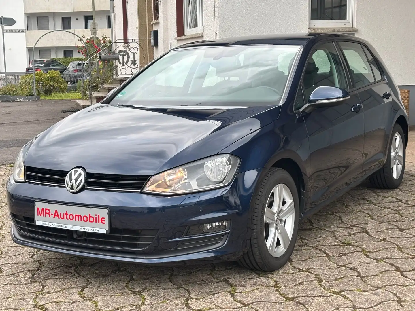 Volkswagen Golf VII Lim 1.Hd*ACC*SHZ*PDC*Massage*Unfallfrei Bleu - 2
