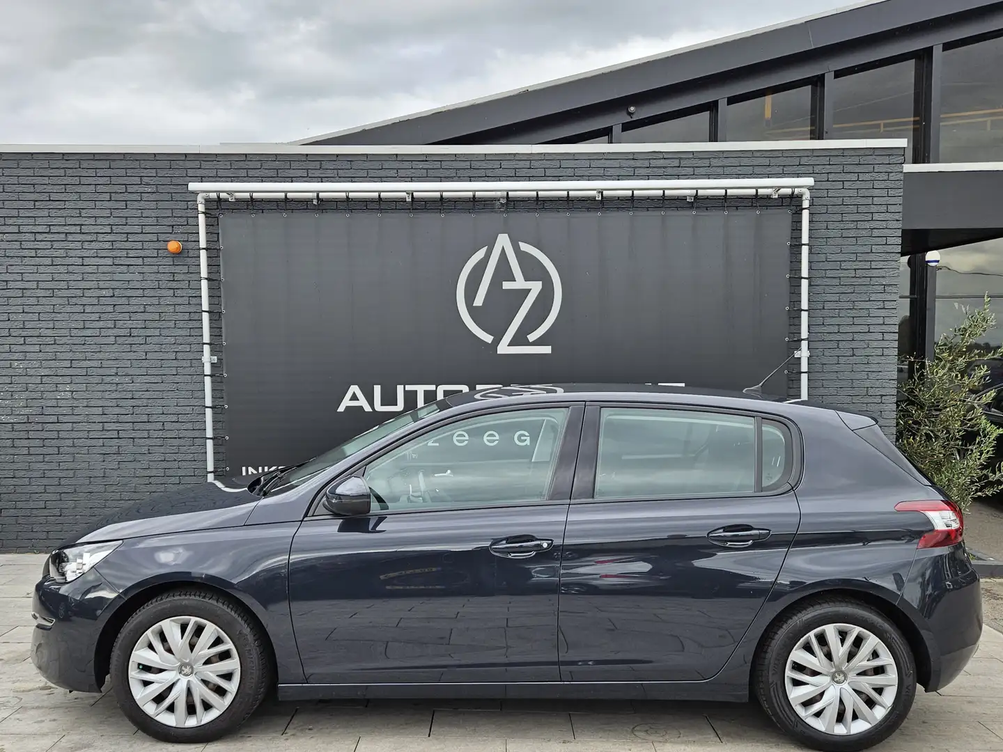 Peugeot 308 1.2 PureTech Blue Lease *AC*Navi Grijs - 1