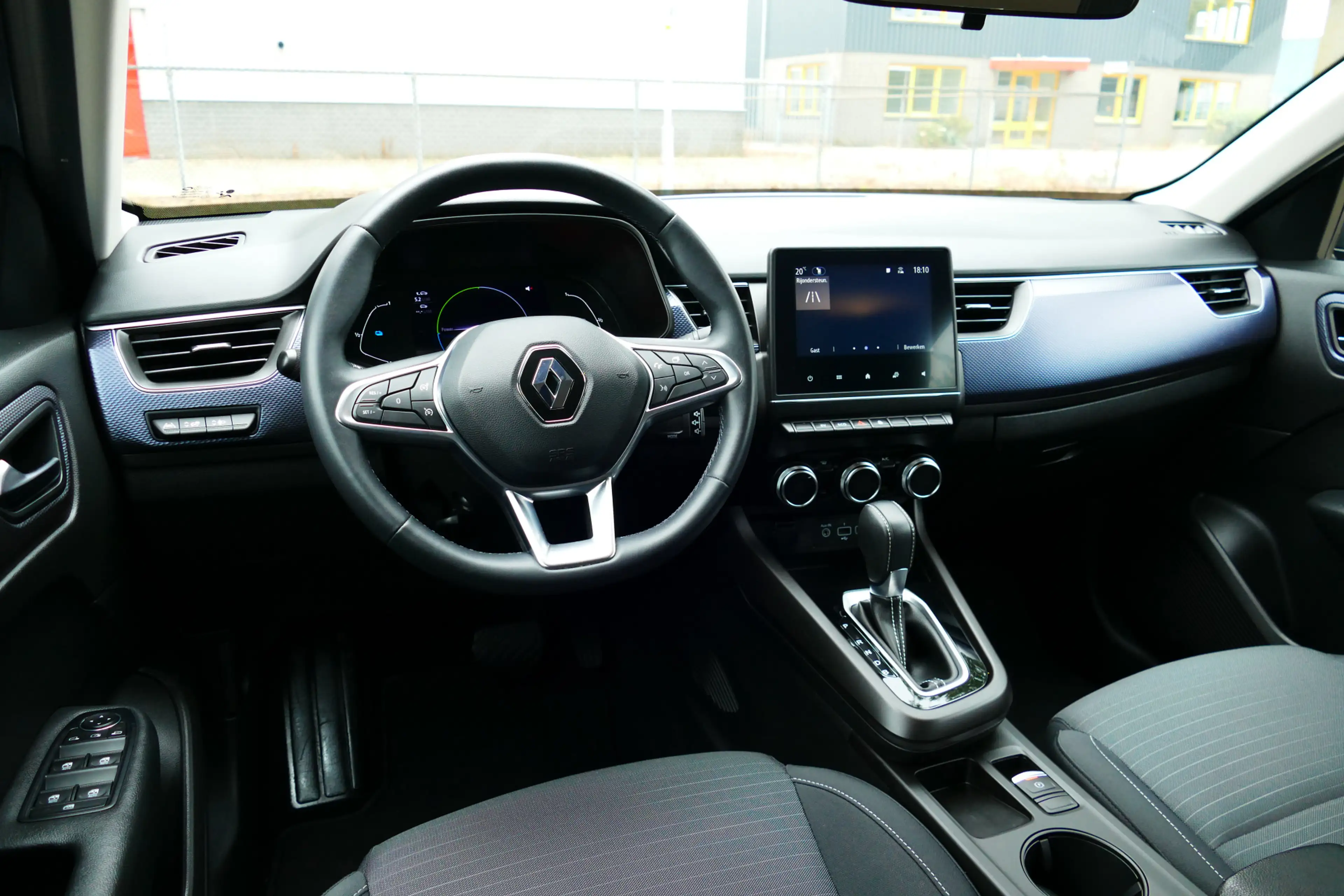 Renault Arkana 1.6 E-Tech Hybrid 145 Zen. Camera, Navi, Clima, Fu — photo 13