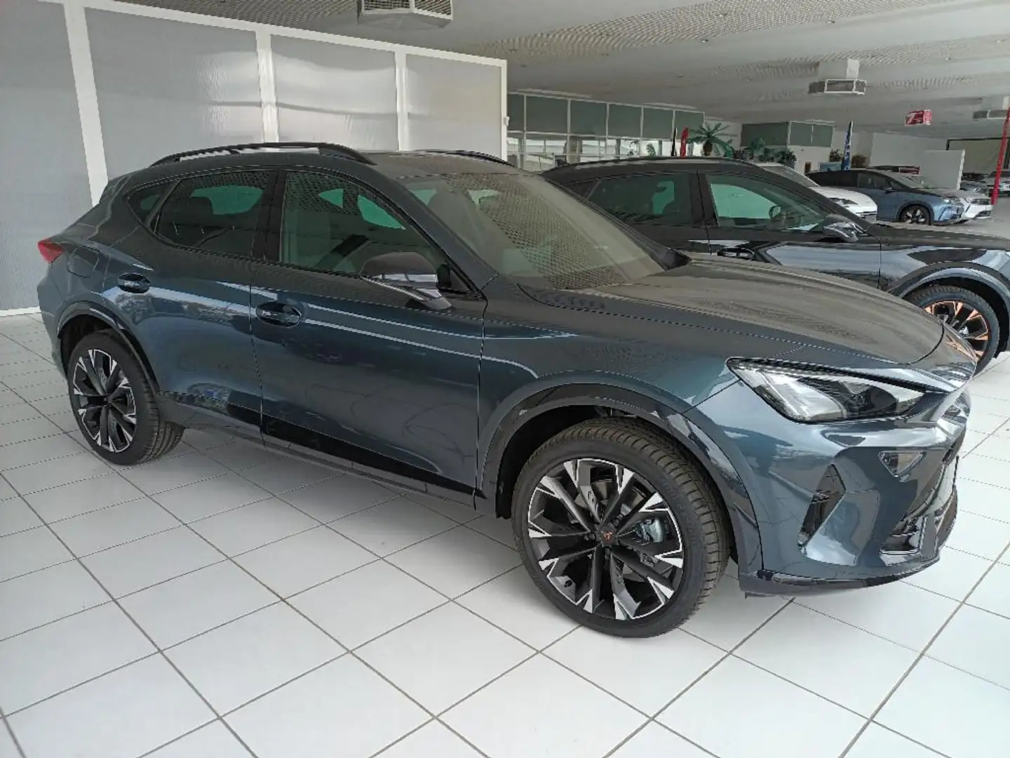 CUPRA Formentor 1.5 eTSI 150 DSG Gris - 1