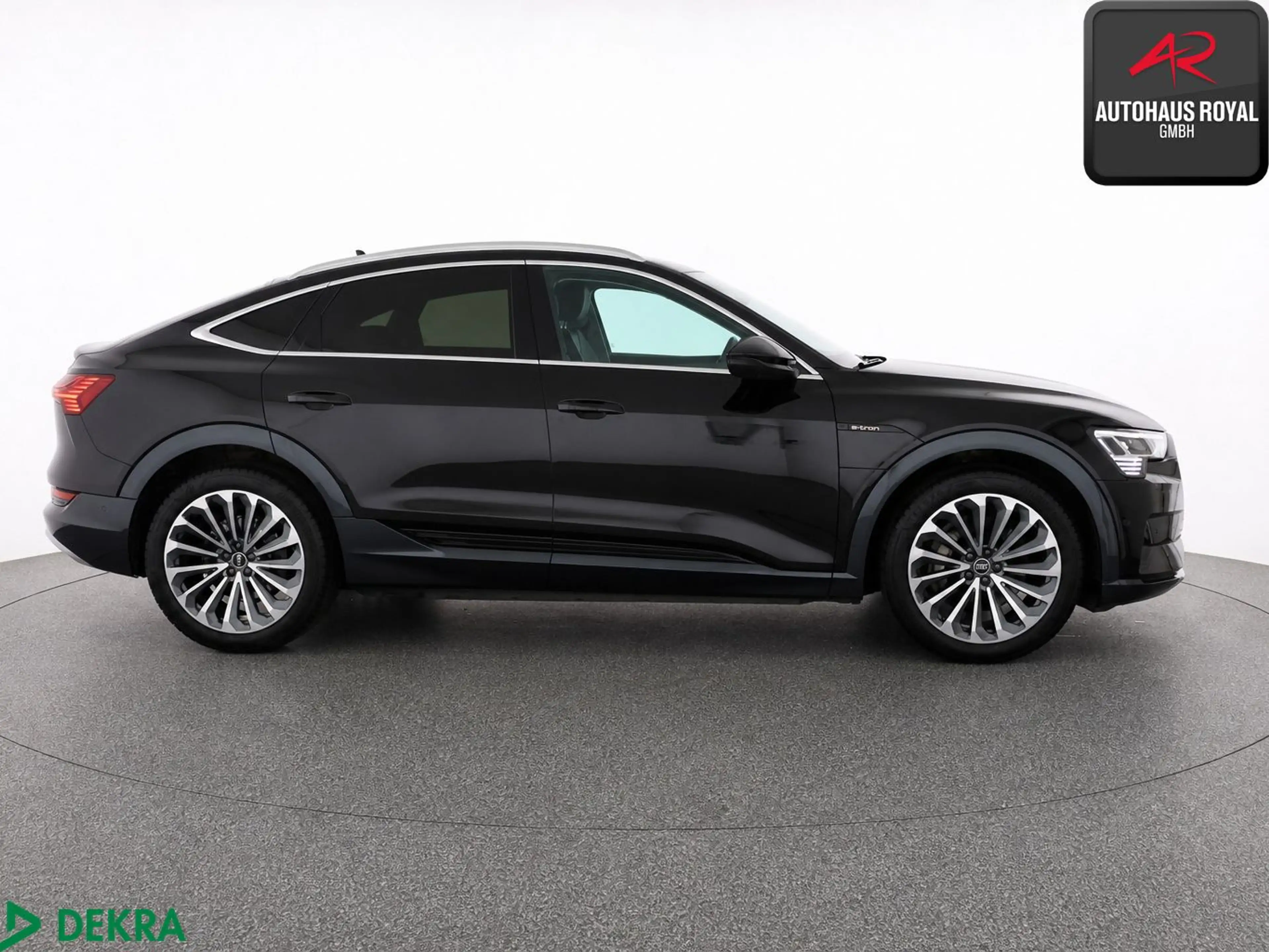 Audi e-tron Sportback 55 qu NACHTSICHT,MATRIX,KEYLESS — photo 6