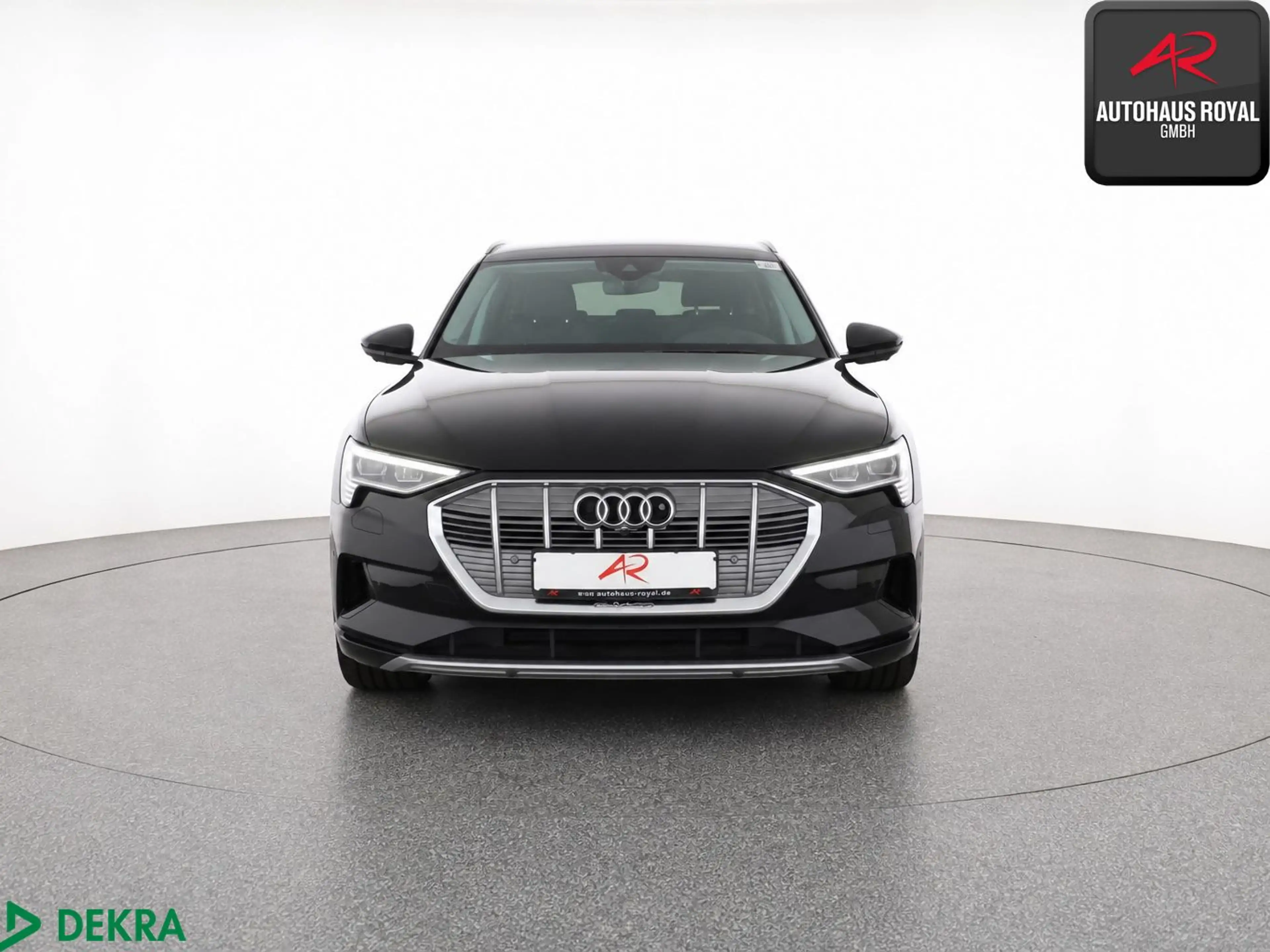 Audi e-tron Sportback 55 qu NACHTSICHT,MATRIX,KEYLESS — photo 8