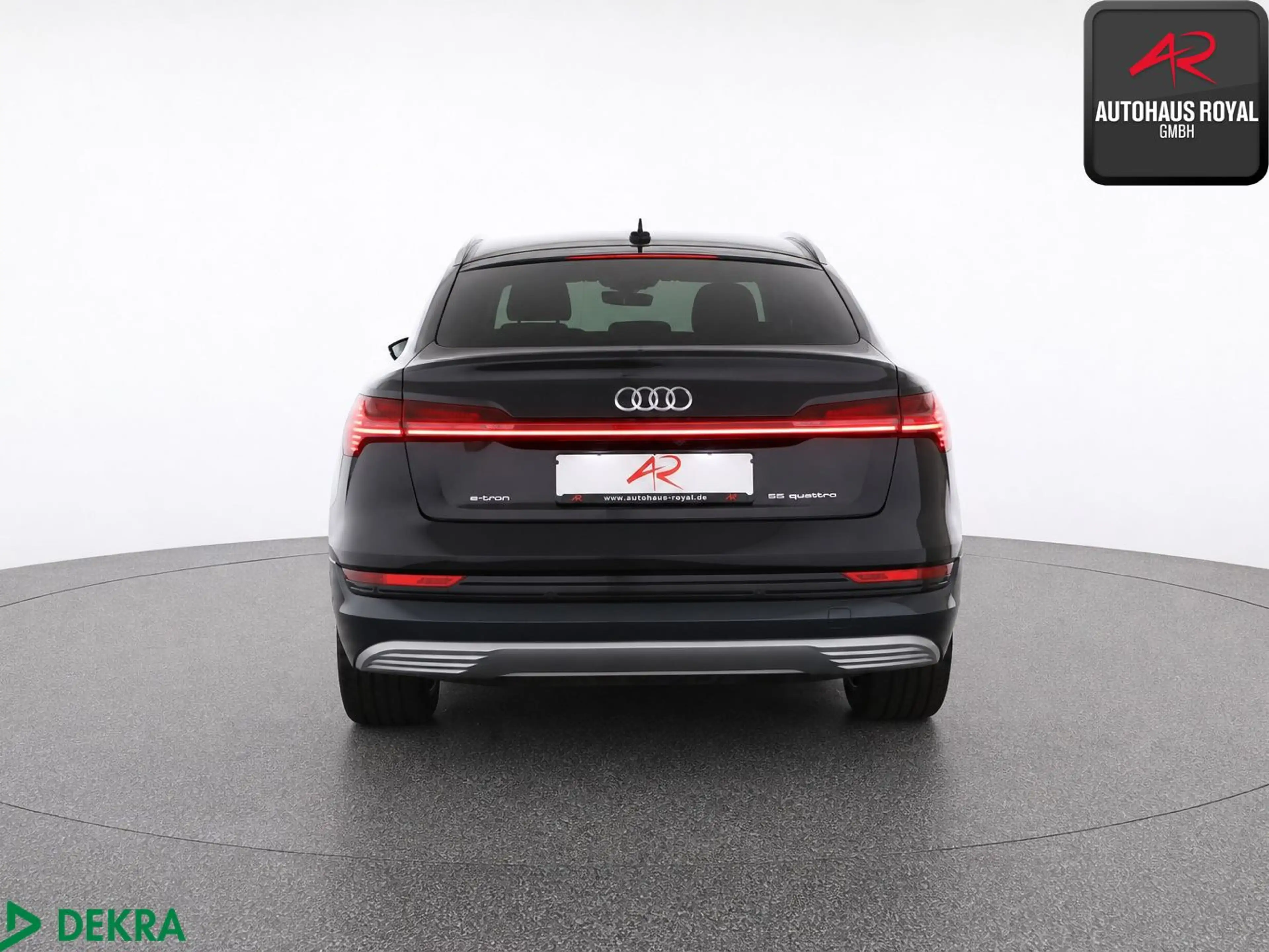 Audi e-tron Sportback 55 qu NACHTSICHT,MATRIX,KEYLESS — photo 4