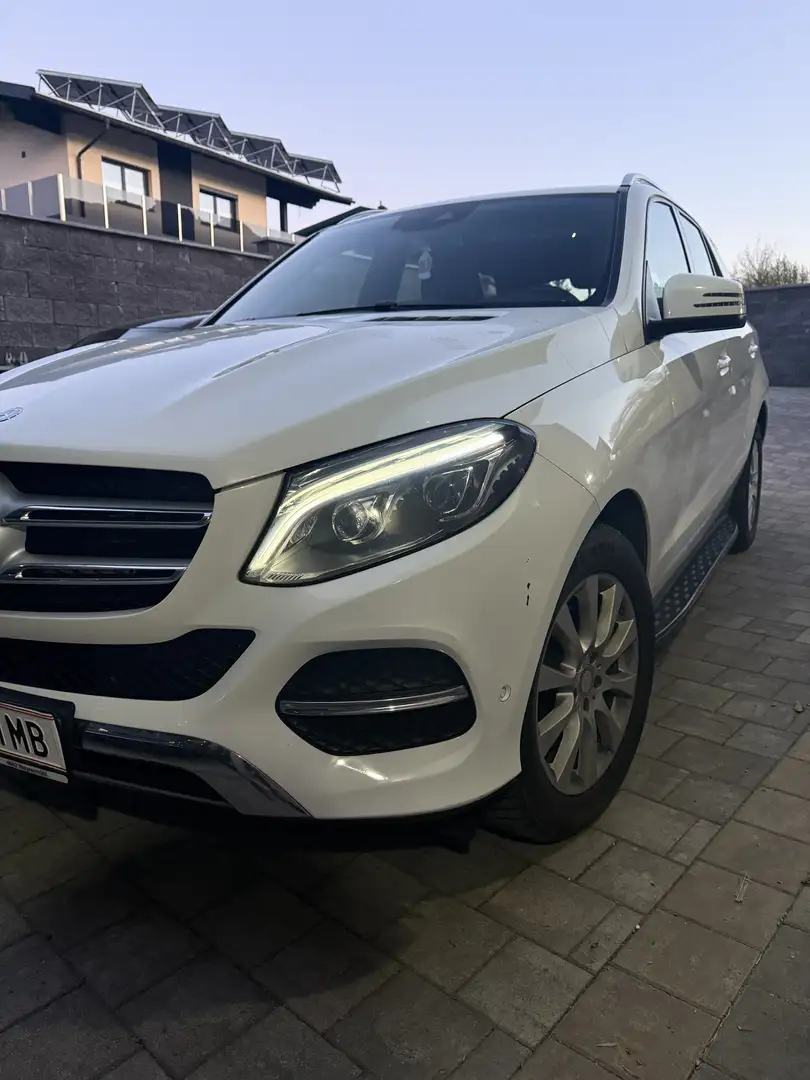 Mercedes-Benz GLE 250 d 4Matic 9G-TRONIC - 1