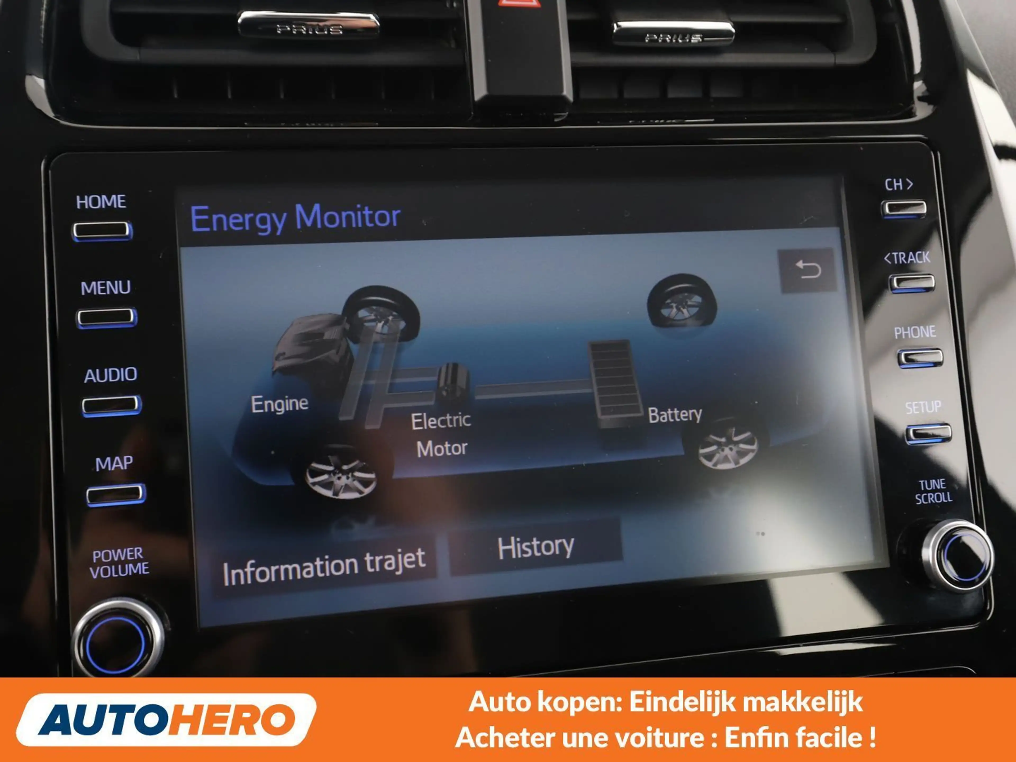 Toyota Prius 1.8 — photo 11