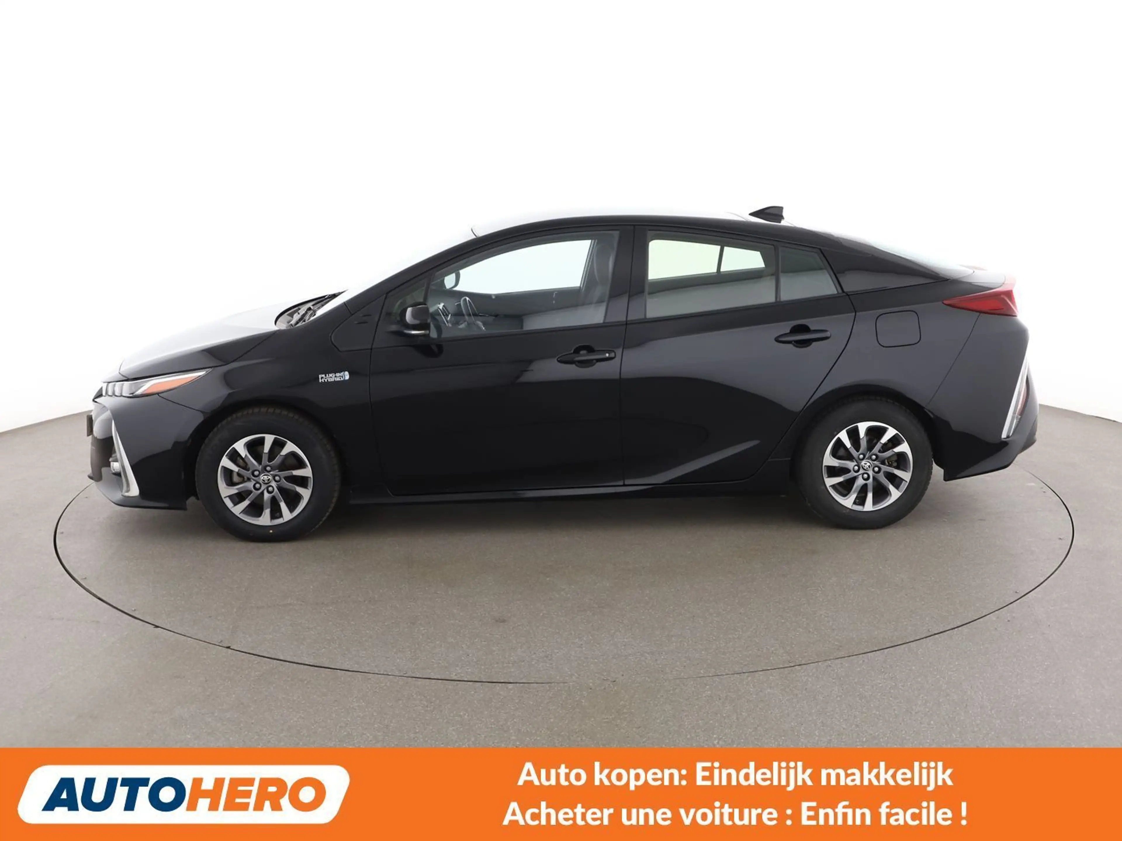 Toyota Prius 1.8 — photo 3