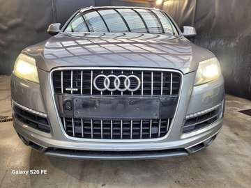 Q7 3.0 TDI DPF quattro tiptronic