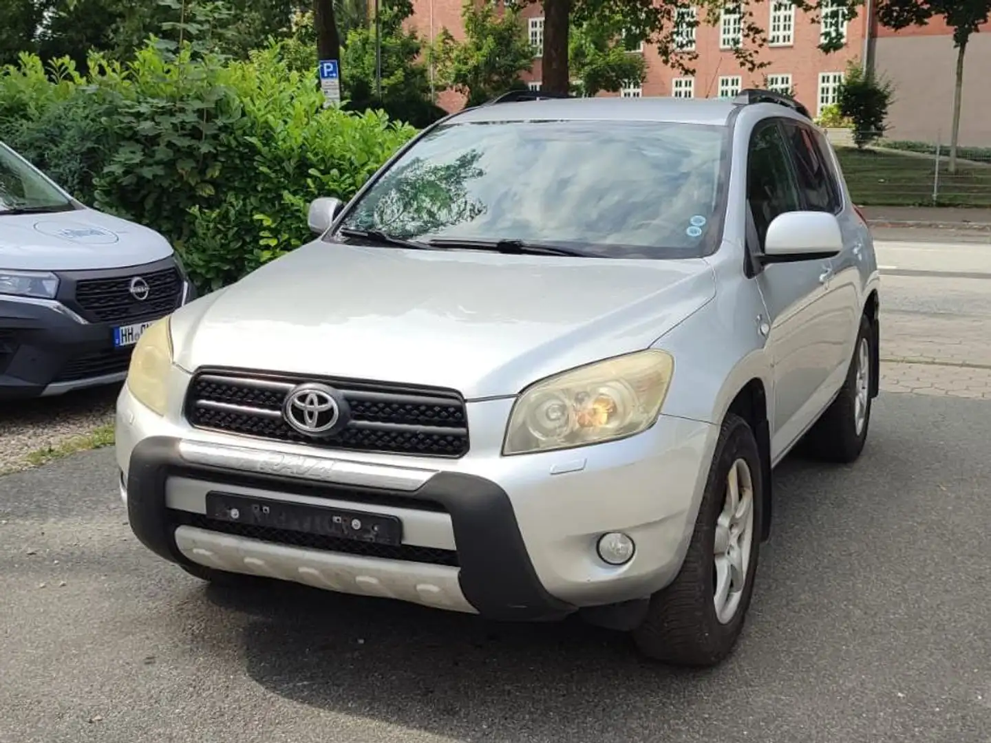 Toyota RAV 4 Toyota Rav4 D4D 2,2 Liter Argent - 1
