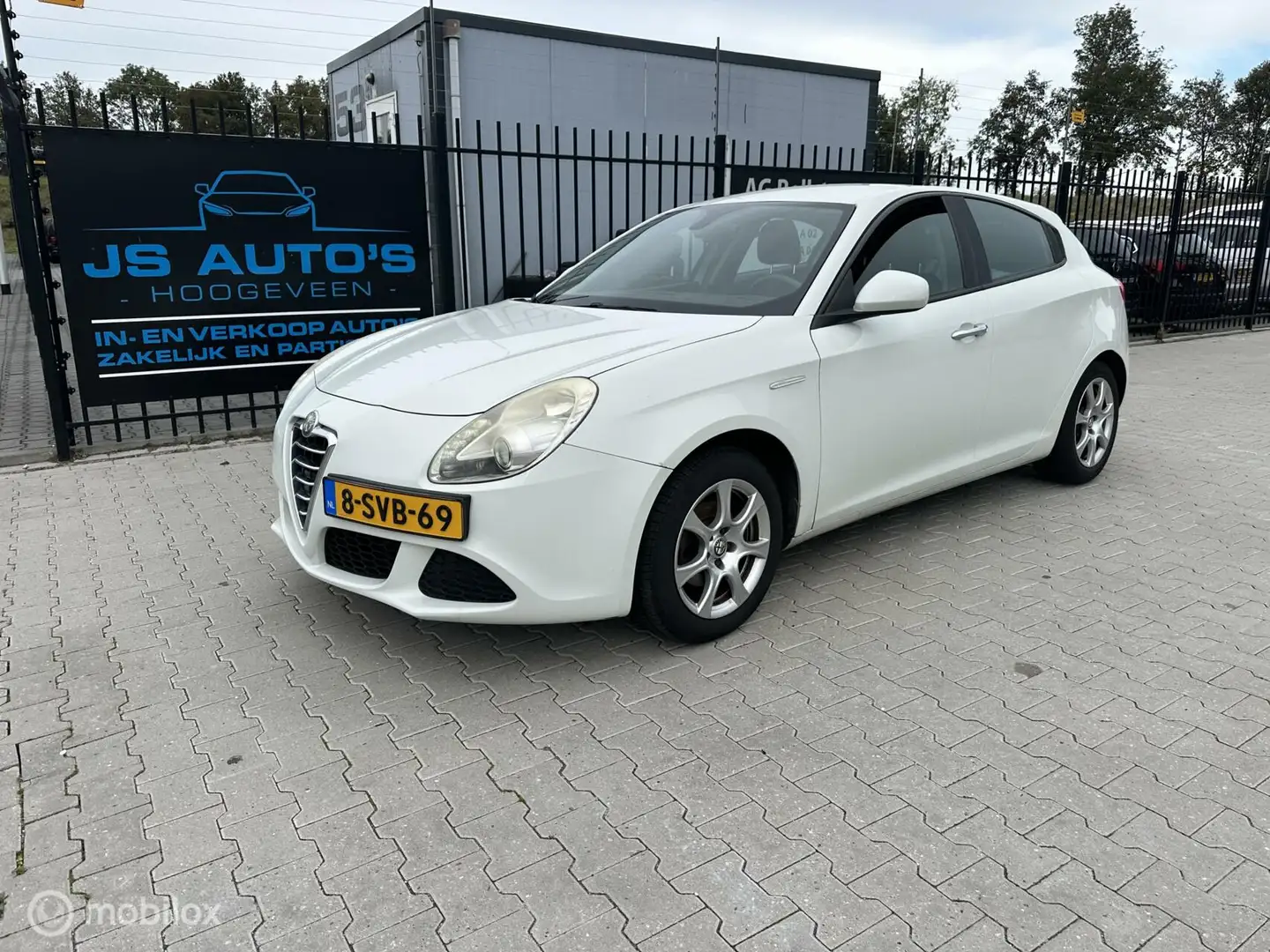 Alfa Romeo Giulietta 1.6 JTDm Distinctive Wit - 1