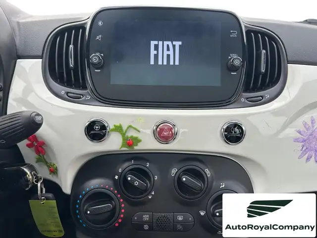 Fiat 500 view 3