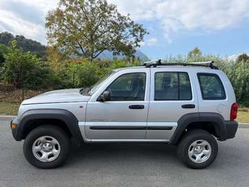 Cherokee III 2002 2.5 crd Sport