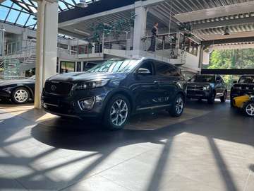 Platinum Edition 4WD super zustand Vollausstattung mit AHK und Standheizung!!!