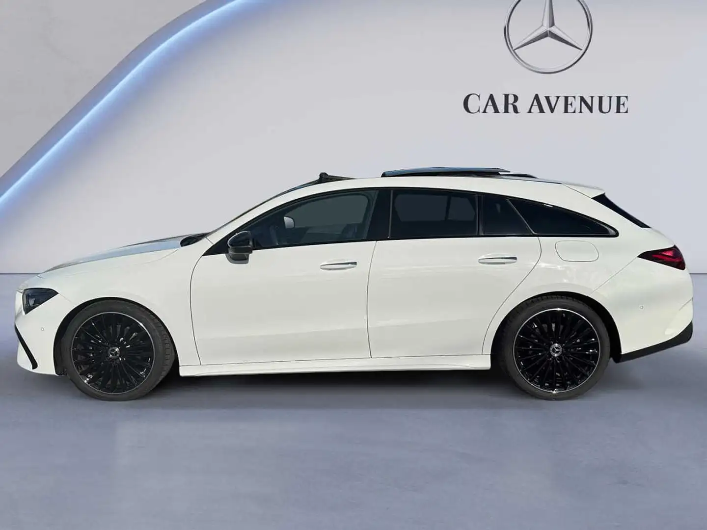 Mercedes-Benz CLA 180 Shooting Brake Bianco - 2