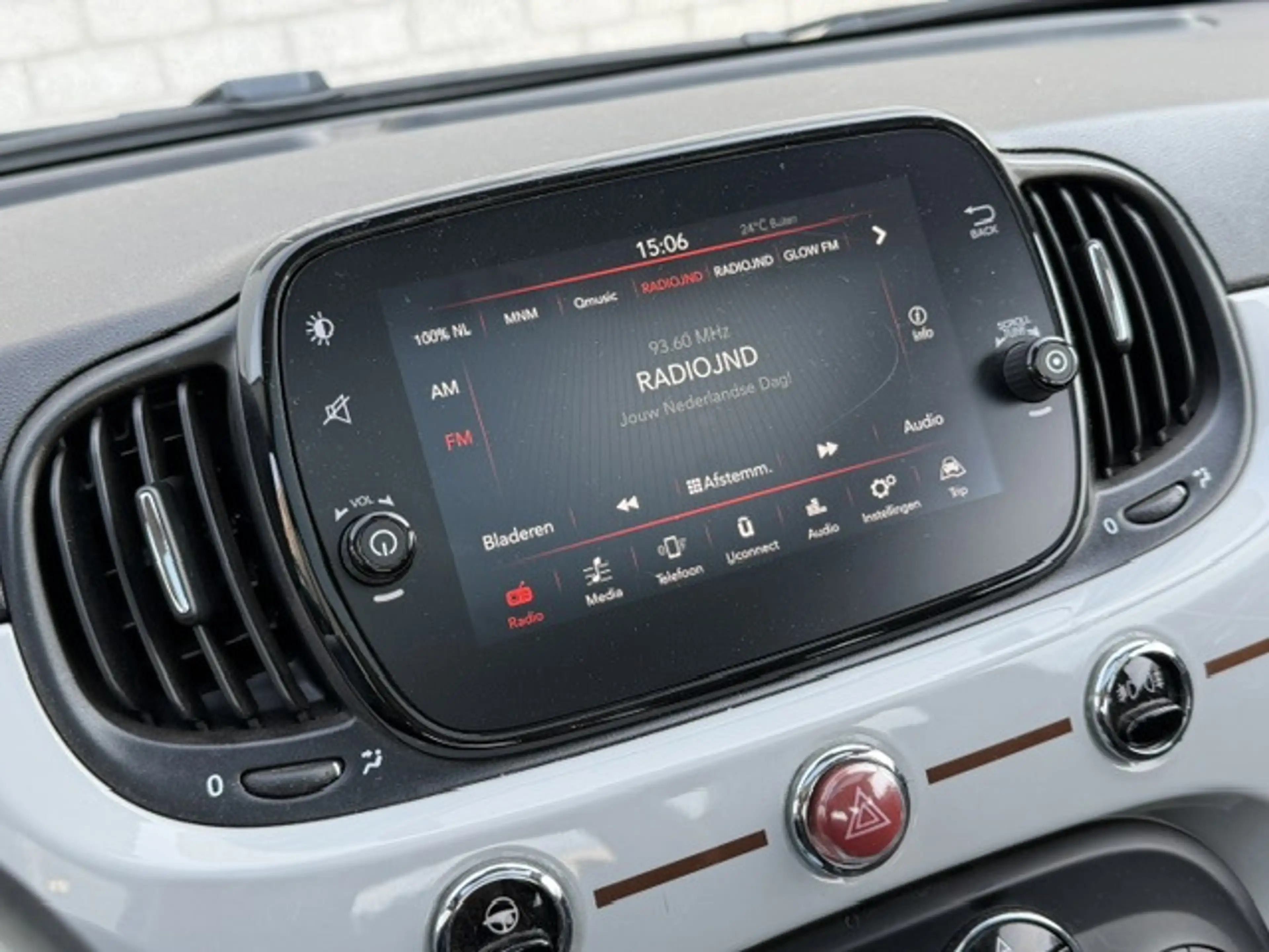 Fiat 500 1.2 Collezione *carplay *cruise *climate *16 inch — photo 29