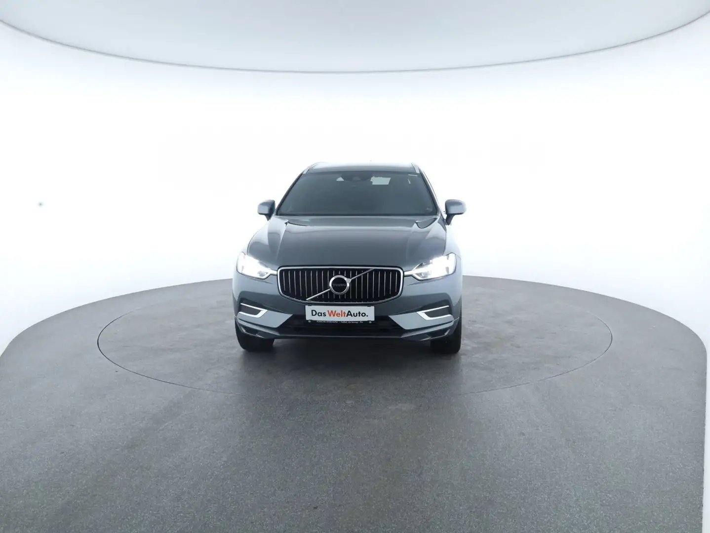 Volvo XC60 D5 Inscription AWD Geartronic Gris - 2