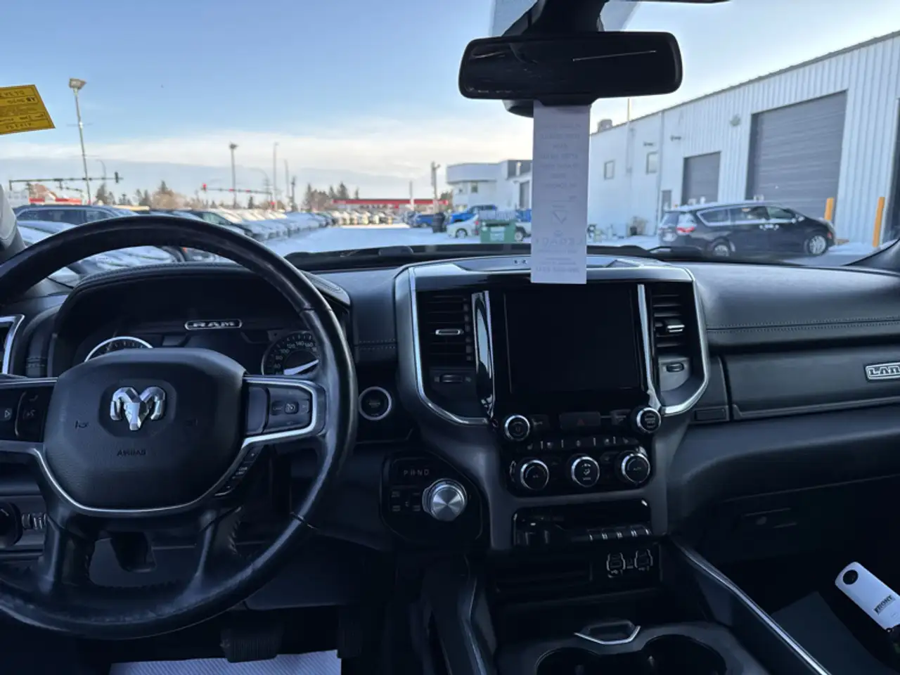 RAM 1500 снимка RAM 1500
