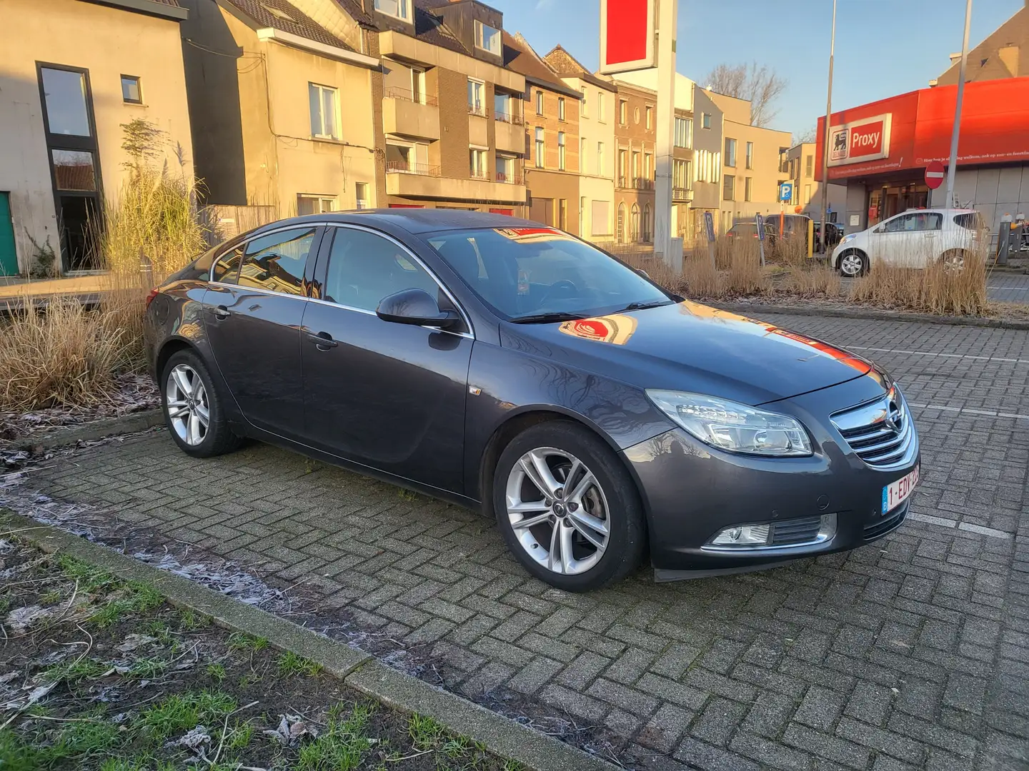 Opel Insignia 2.0 CDTi Edition DPF Grijs - 2