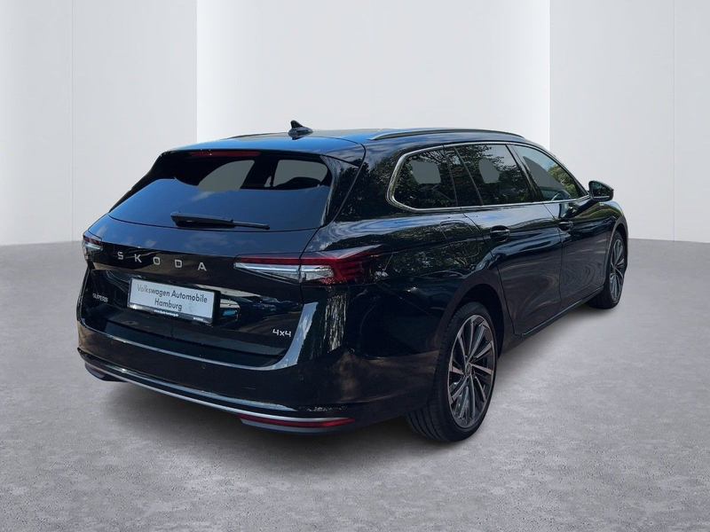 Skoda Superb Combi 2.0 TDI DSG 4x4 L&K AHK Panorama — photo 3