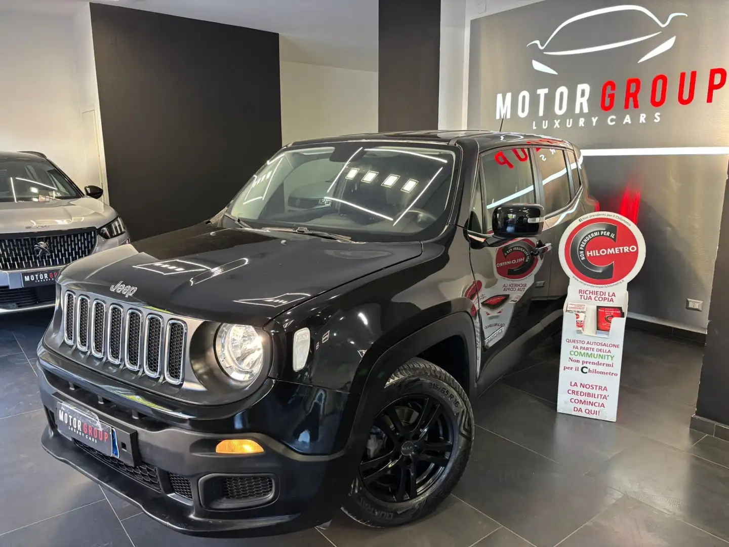 Jeep Renegade 1.6 Mjt Sport 120CV Fekete - 1