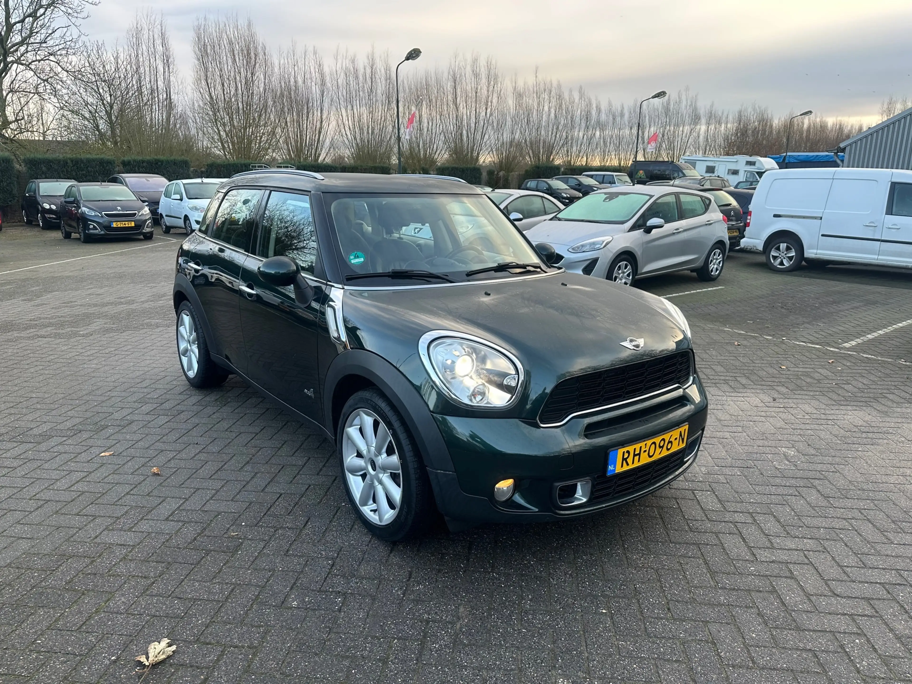 MINI Cooper S Countryman Mini 1.6 ALL4 Chili , navigatie , leer , pdc — photo 2