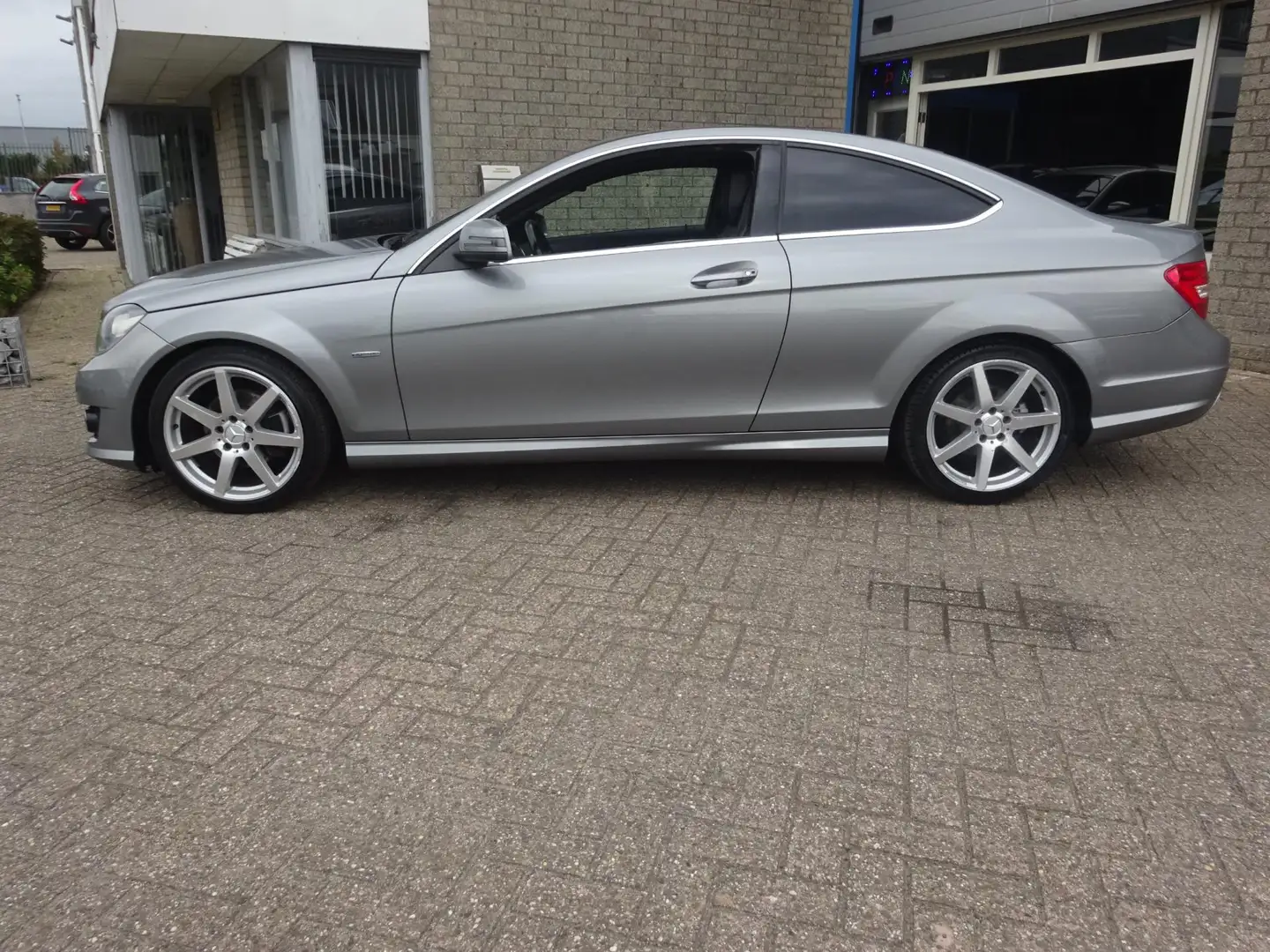 Mercedes-Benz 180 180-C-klasse Grijs - 2